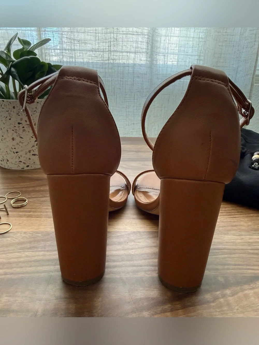 Lulus this item