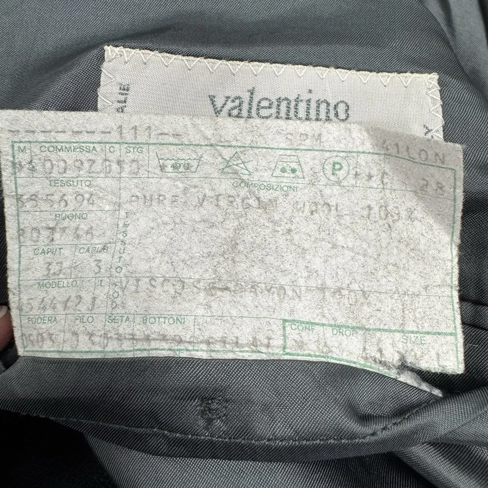 Valentino please see
