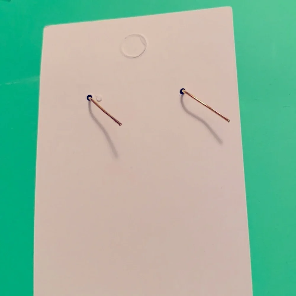 N/A dangle earrings