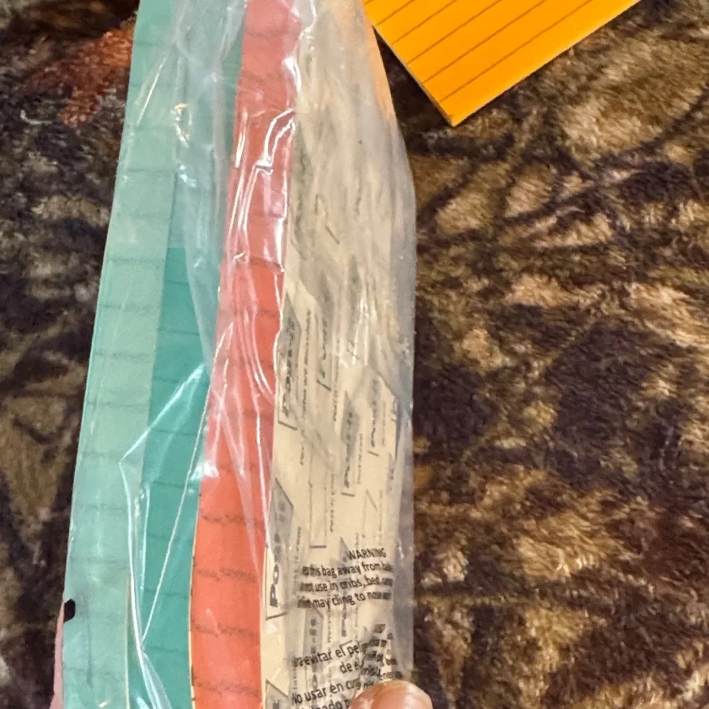N/A lined notepad