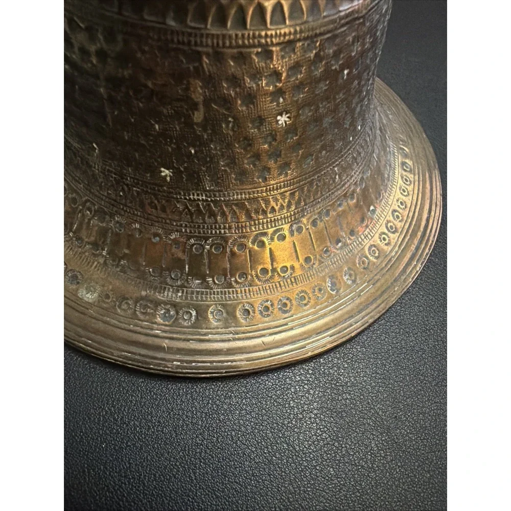 N/A this antique