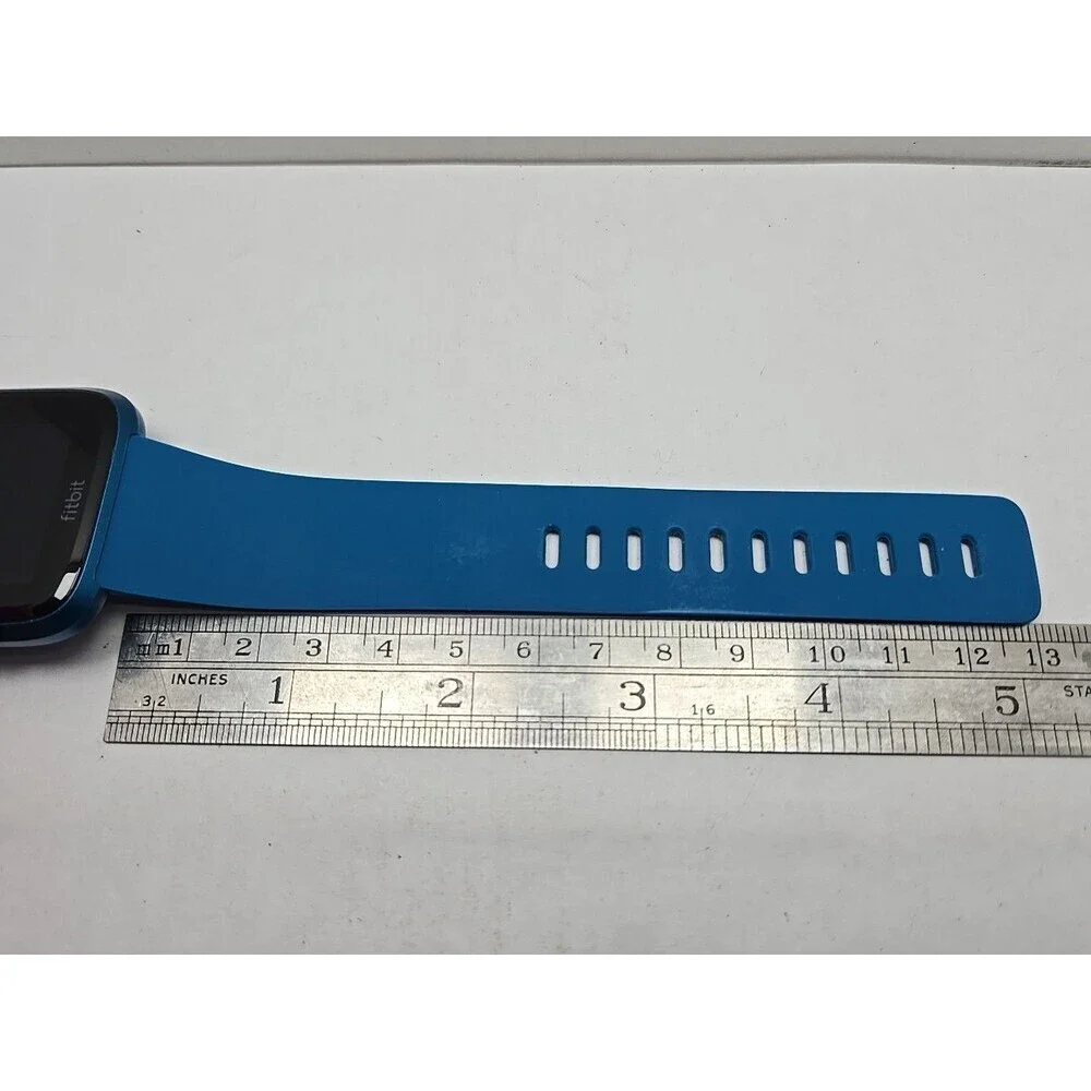 fitbit item shows