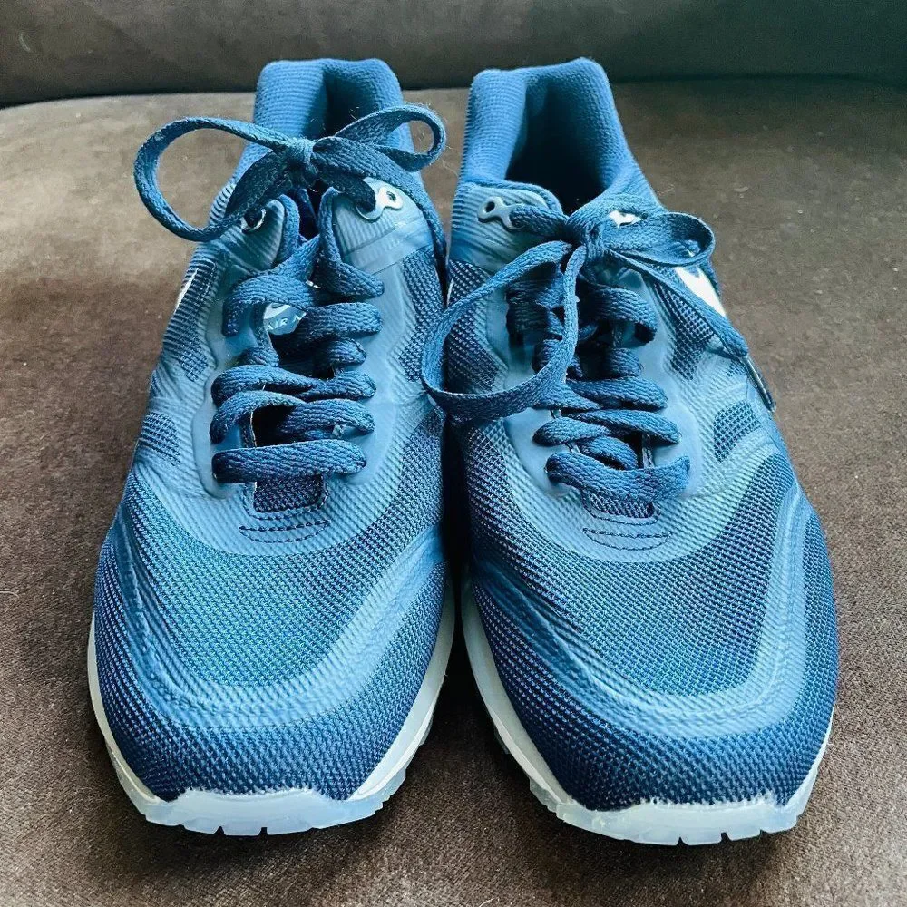 Nike navy insoles