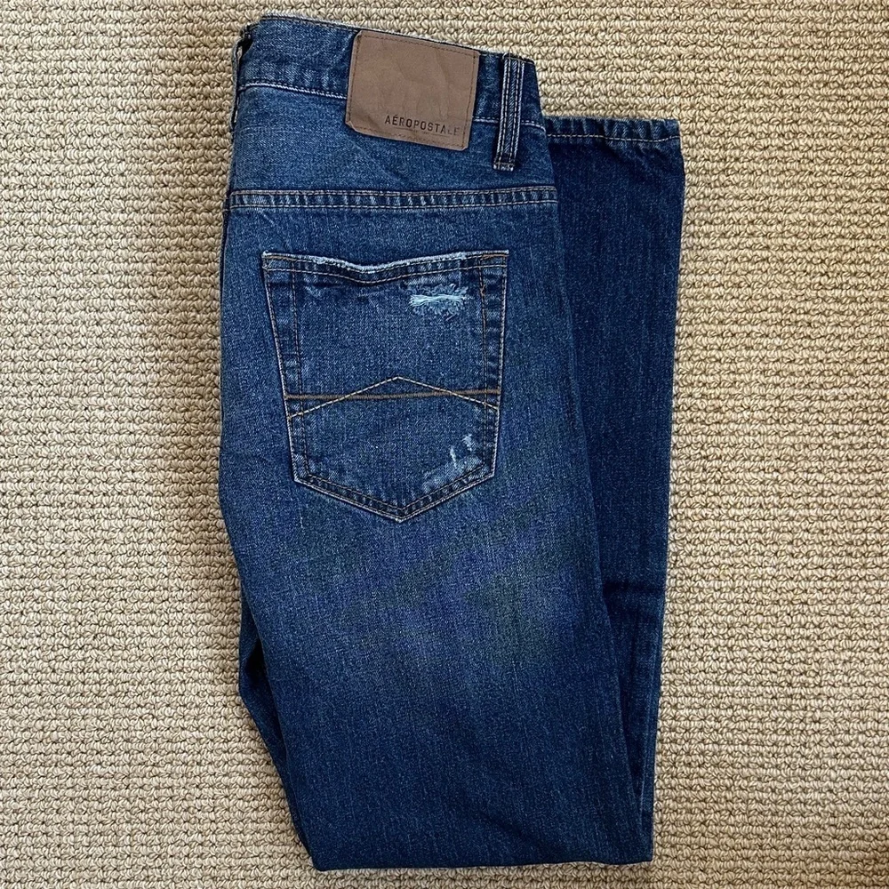 Aeropostale Essex Straight Jeans 29x30, Distressed Dark Denim