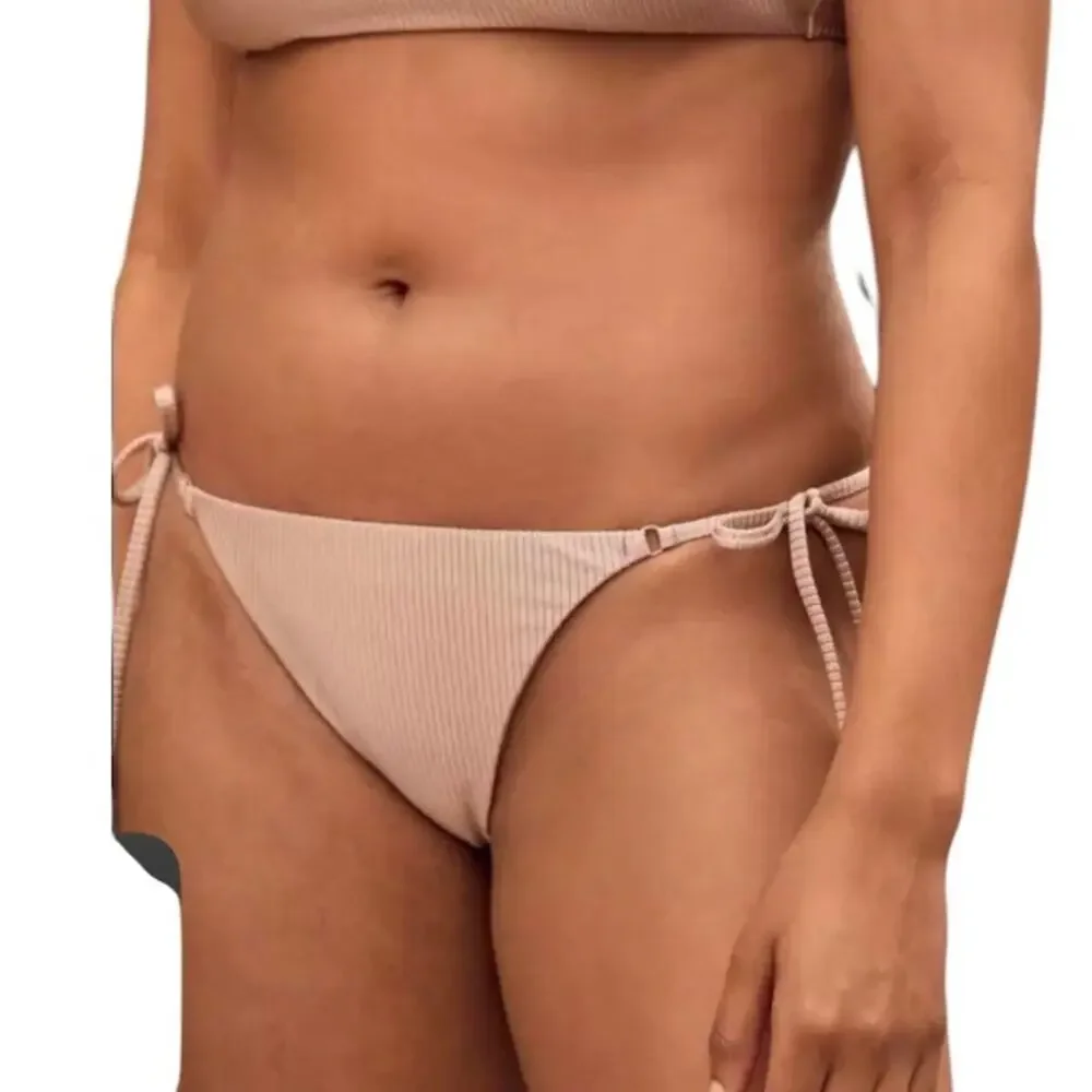 Aerie NWT Shiny Ribbed Textured Cheekier String Bikini Bottom Extra Extra Large