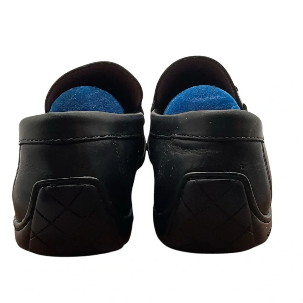 Donald J. Pliner sleek black