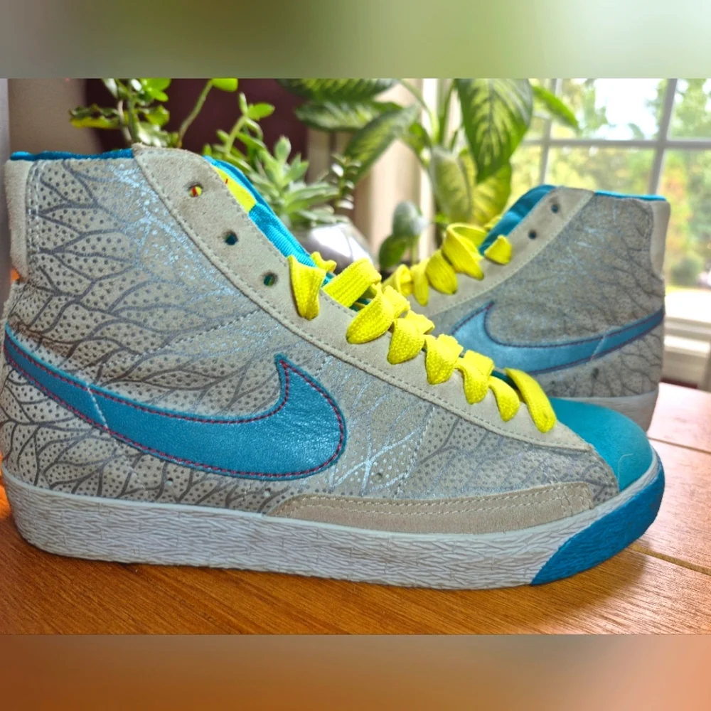 Nike‎ Blazer Hi Vntg (2009) Women Sneakers - Size 8