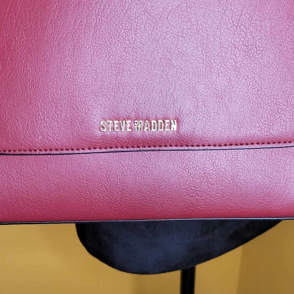 Steve Madden hobo bag