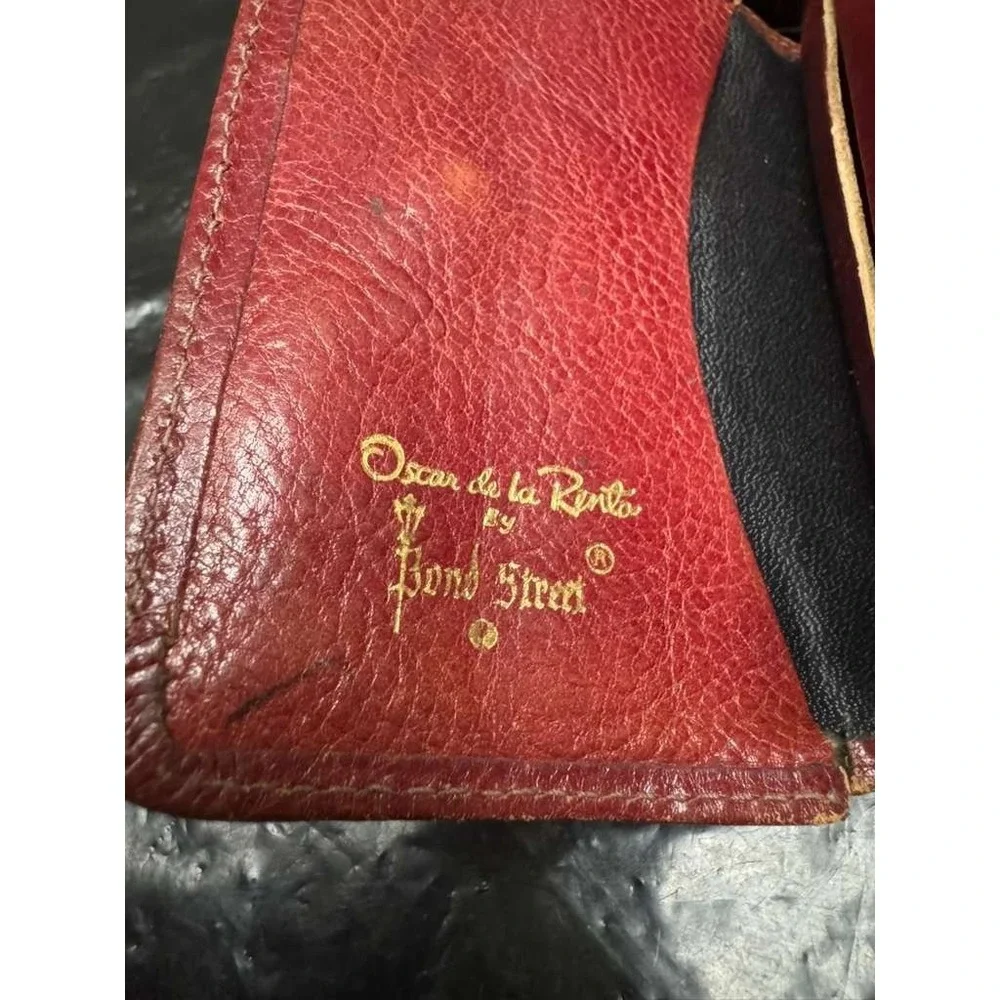 Oscar de la Renta pre owned