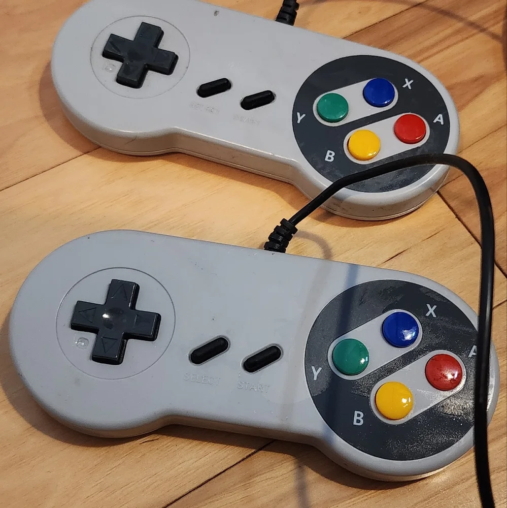 2 Pieces Nintendo Classic Gray Gaming Controller Set