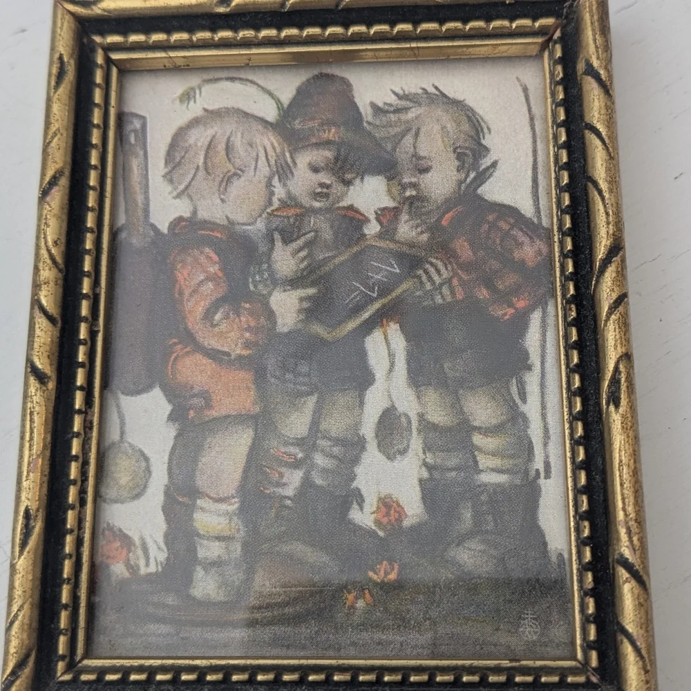 Hummel charming vintage