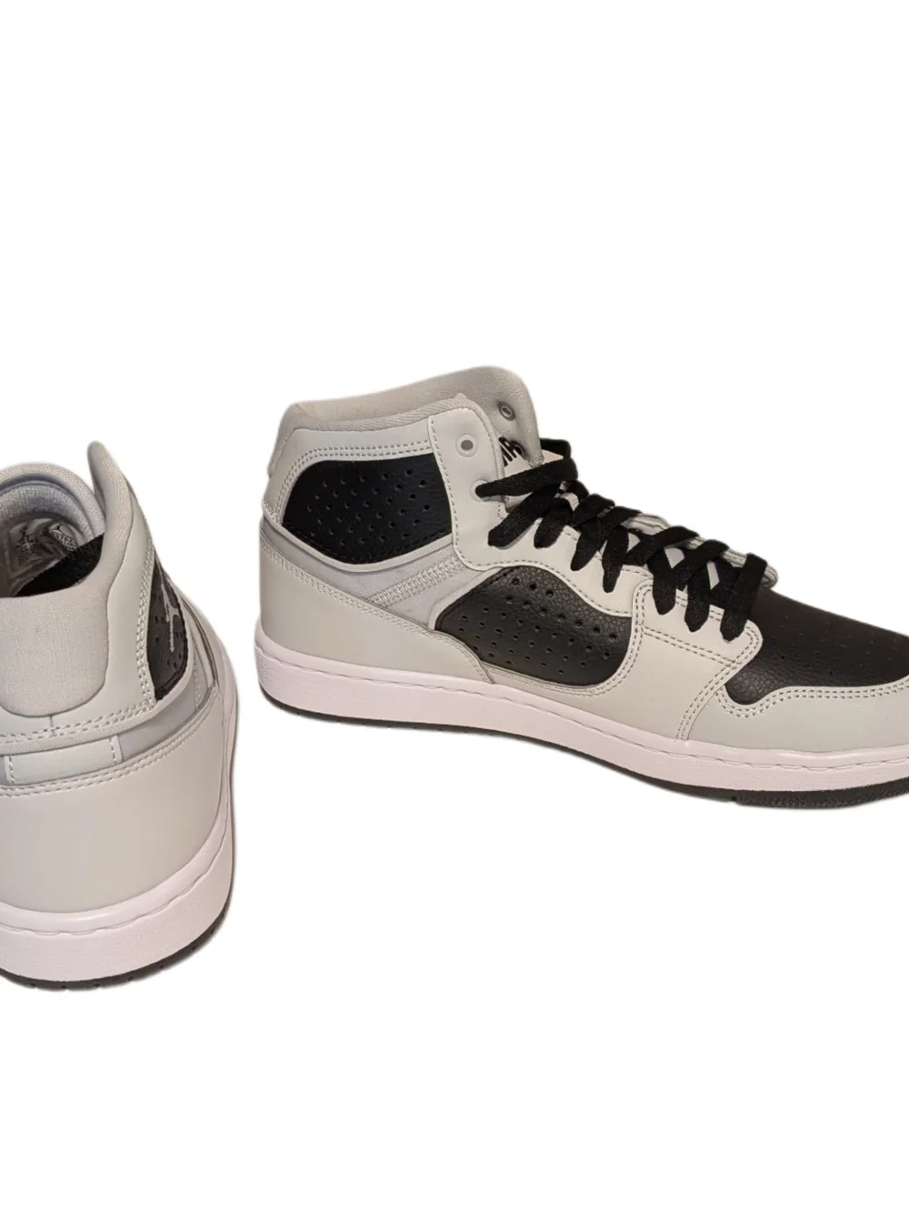Nike step into