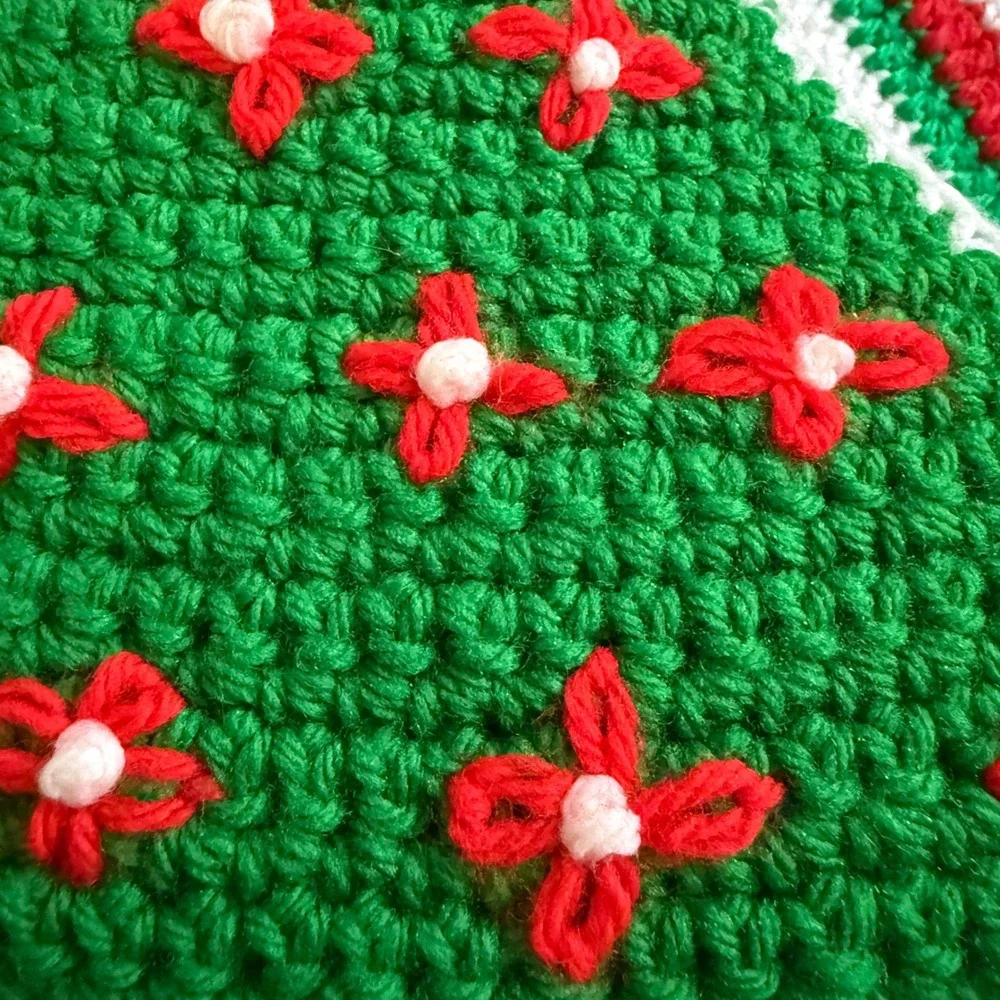 Vintage Crochet Christmas Tree Trivet Pot Holder Set Handmade Holiday Kitchen