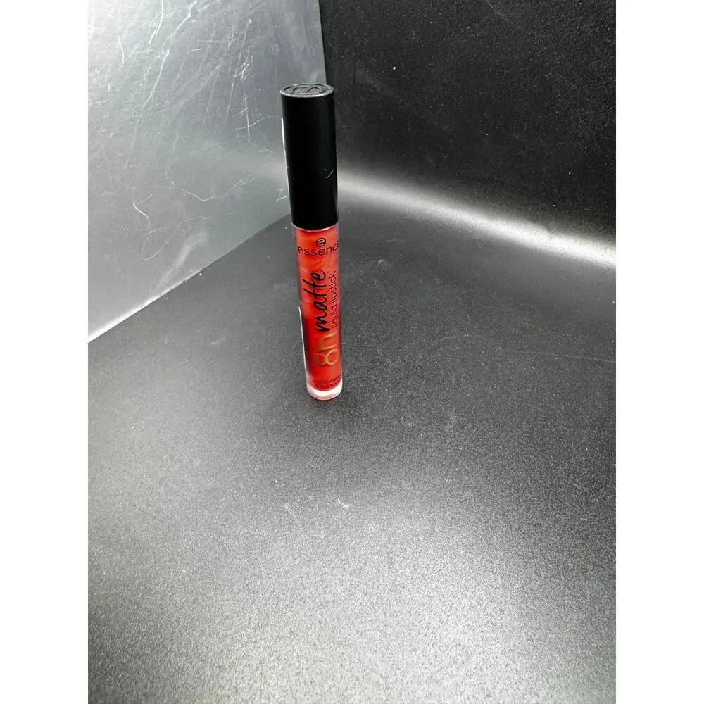 Essence nwt 8hr