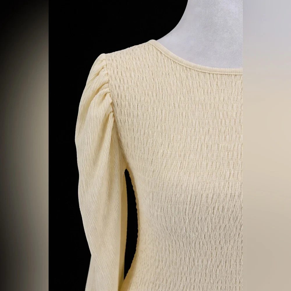 Anthropologie beautiful off