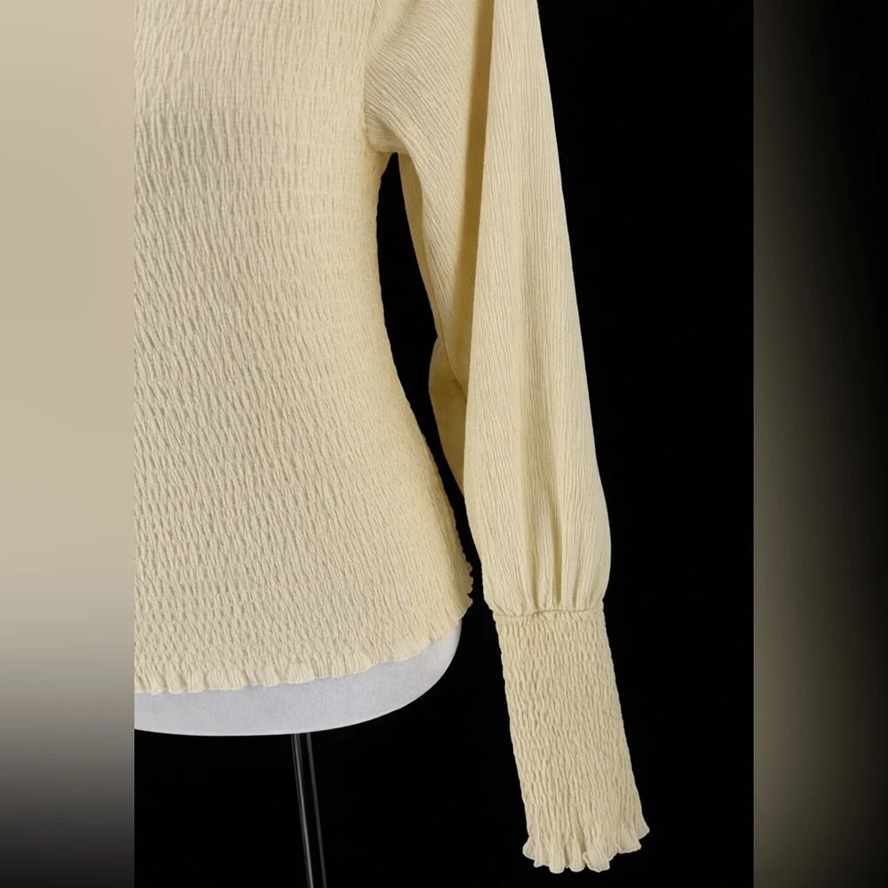 Anthropologie beautiful off