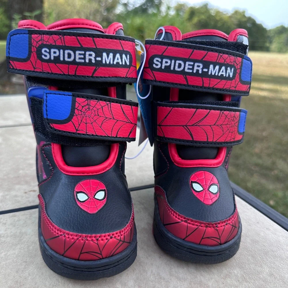 Spiderman stylish snow