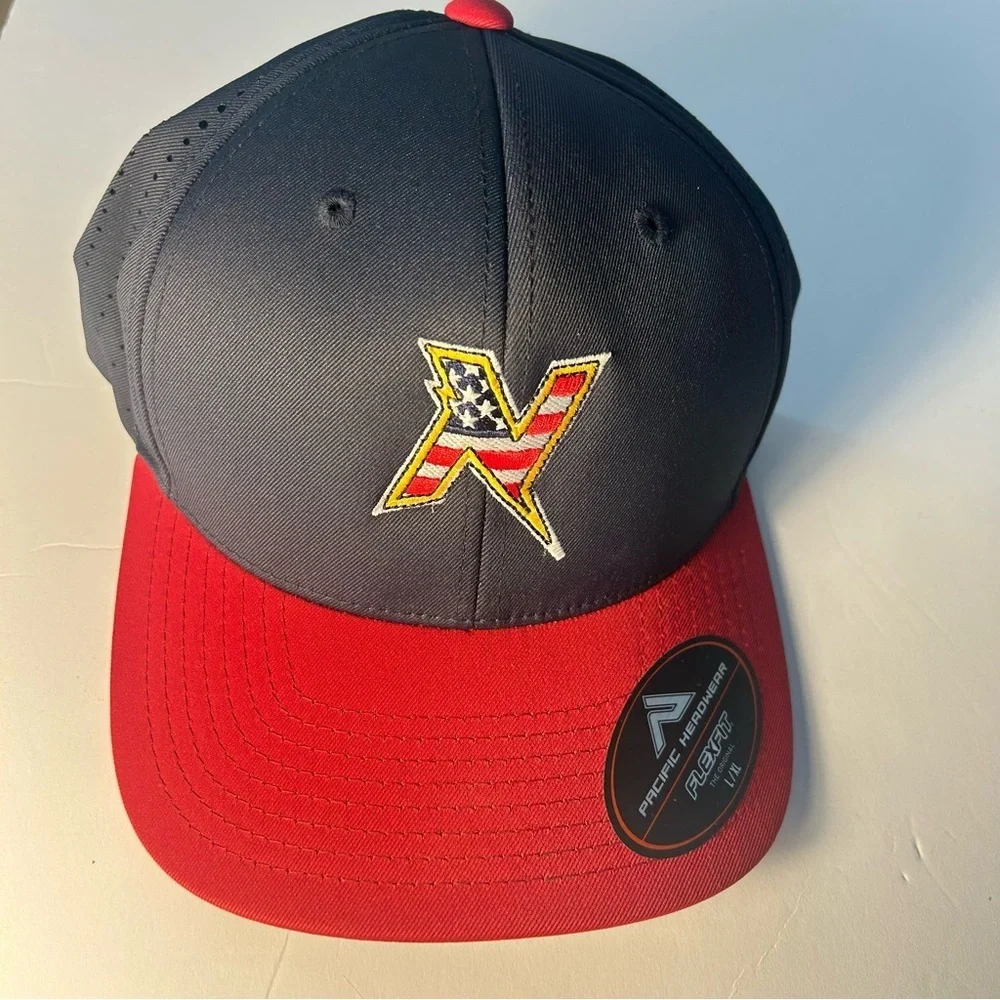 N/A stylish snapback