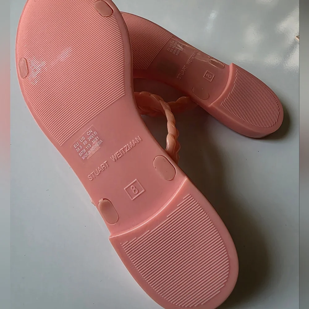 Stuart Weitzman experience elegance