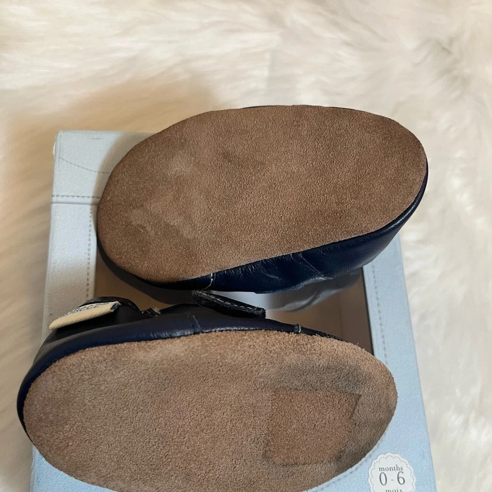 Robeez size 6m