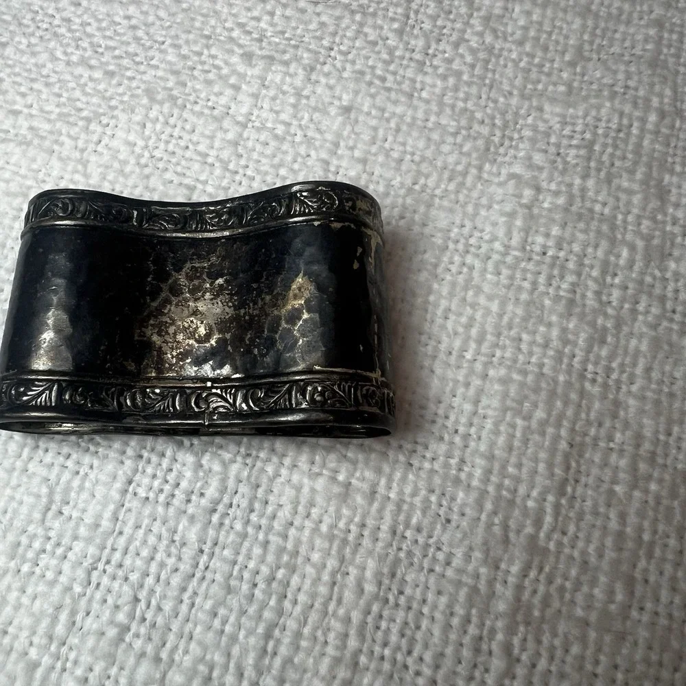 The Unbranded Brand vintage silver