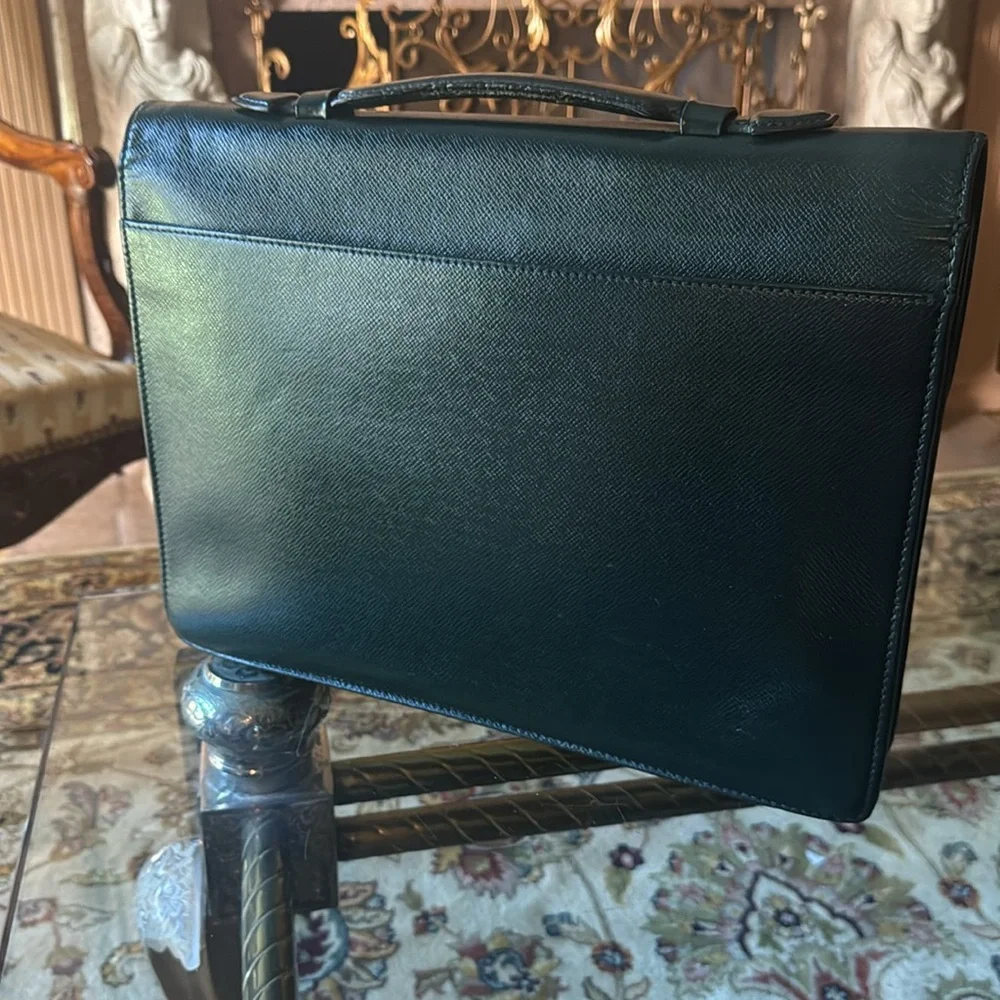 Louis Vuitton briefcase Taiga laguito dark Green and Gold lock