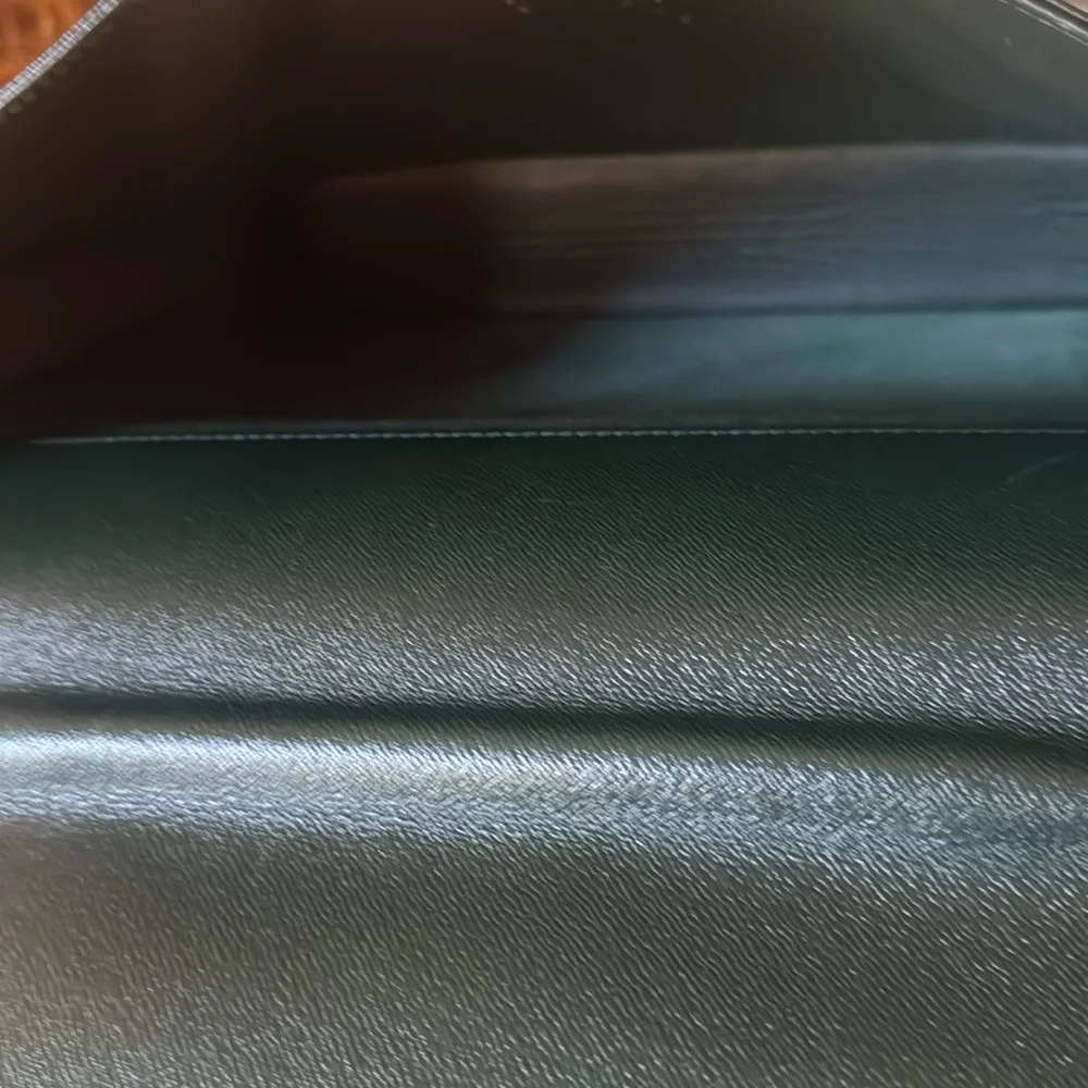 Louis Vuitton briefcase Taiga laguito dark Green and Gold lock