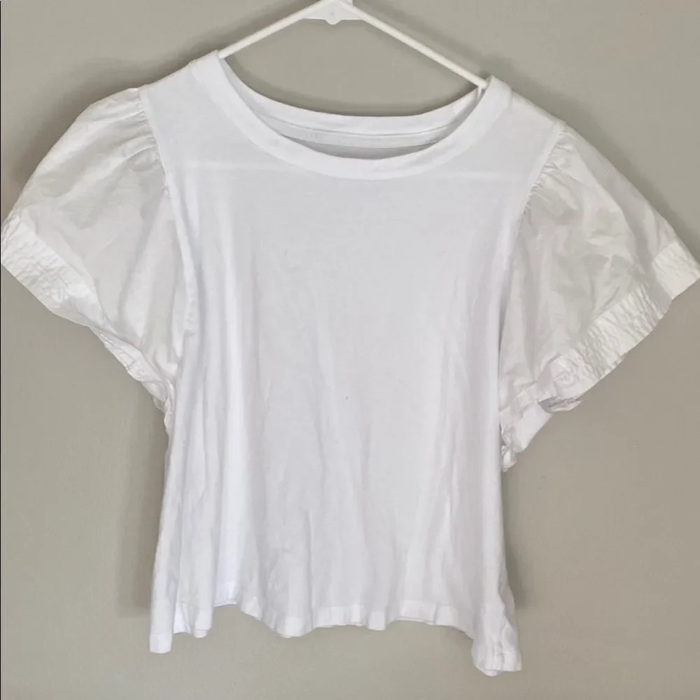 Old Navy White Puff Sleeve Women's Top Size Large.