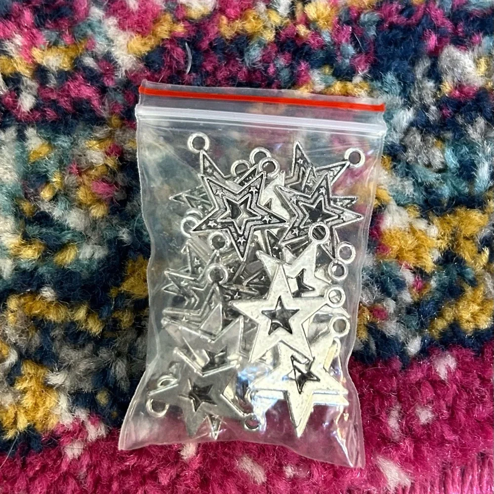 N/A lots goodies