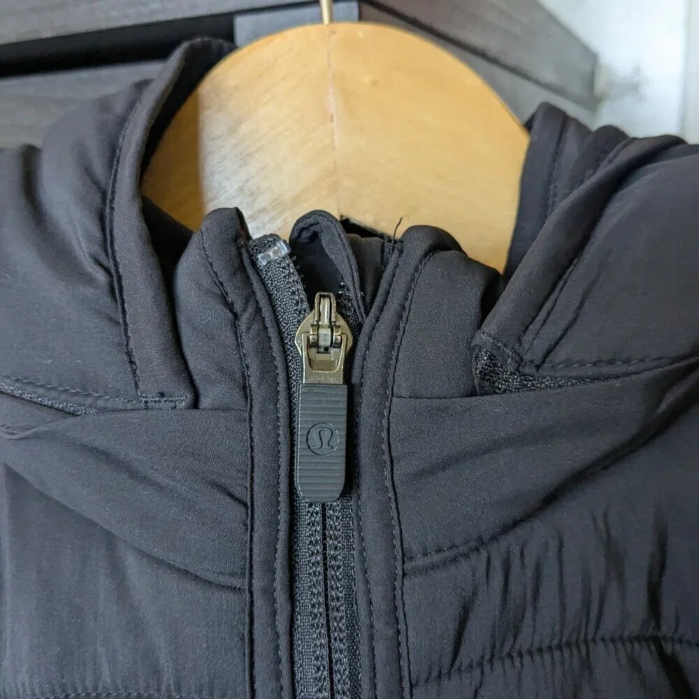 lululemon athletica hip that