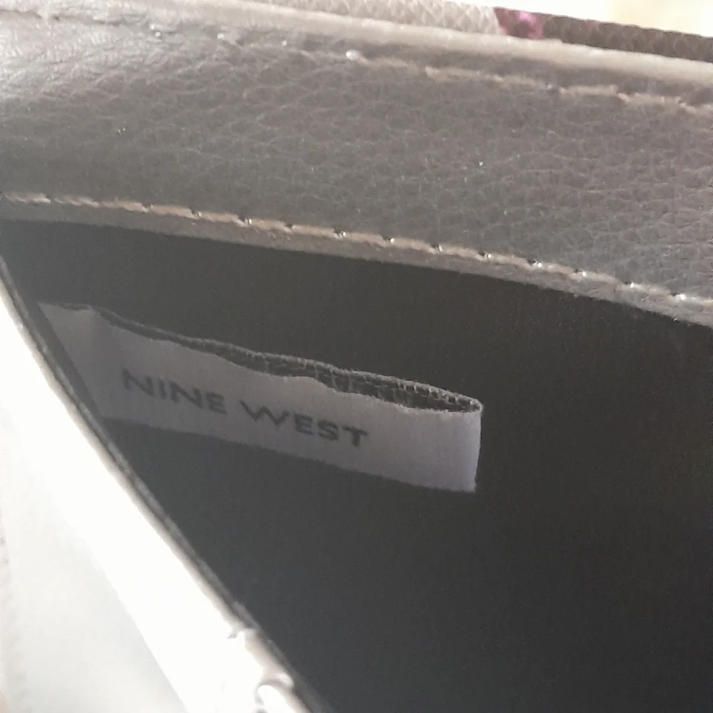 Nine West chic nine