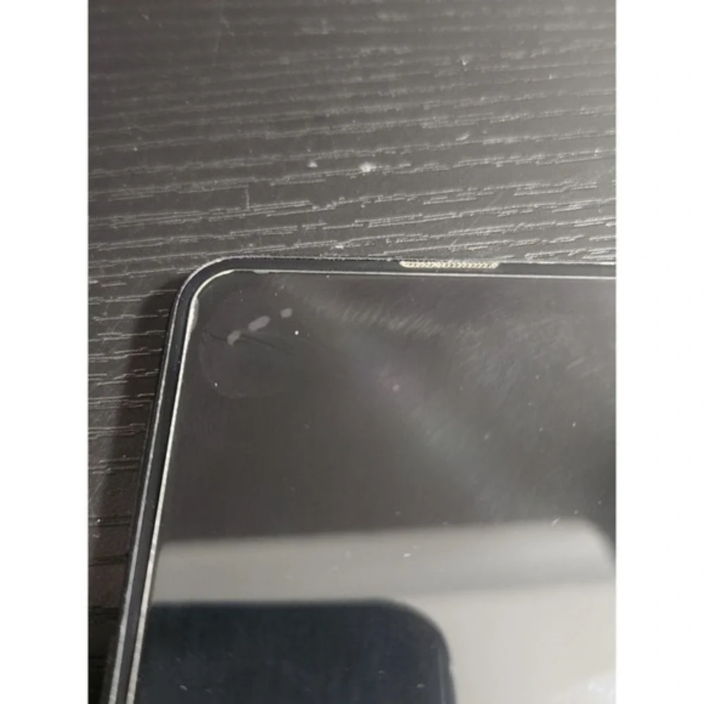 Samsung Galaxy S10e Black Android Smartphone with Spigen Case