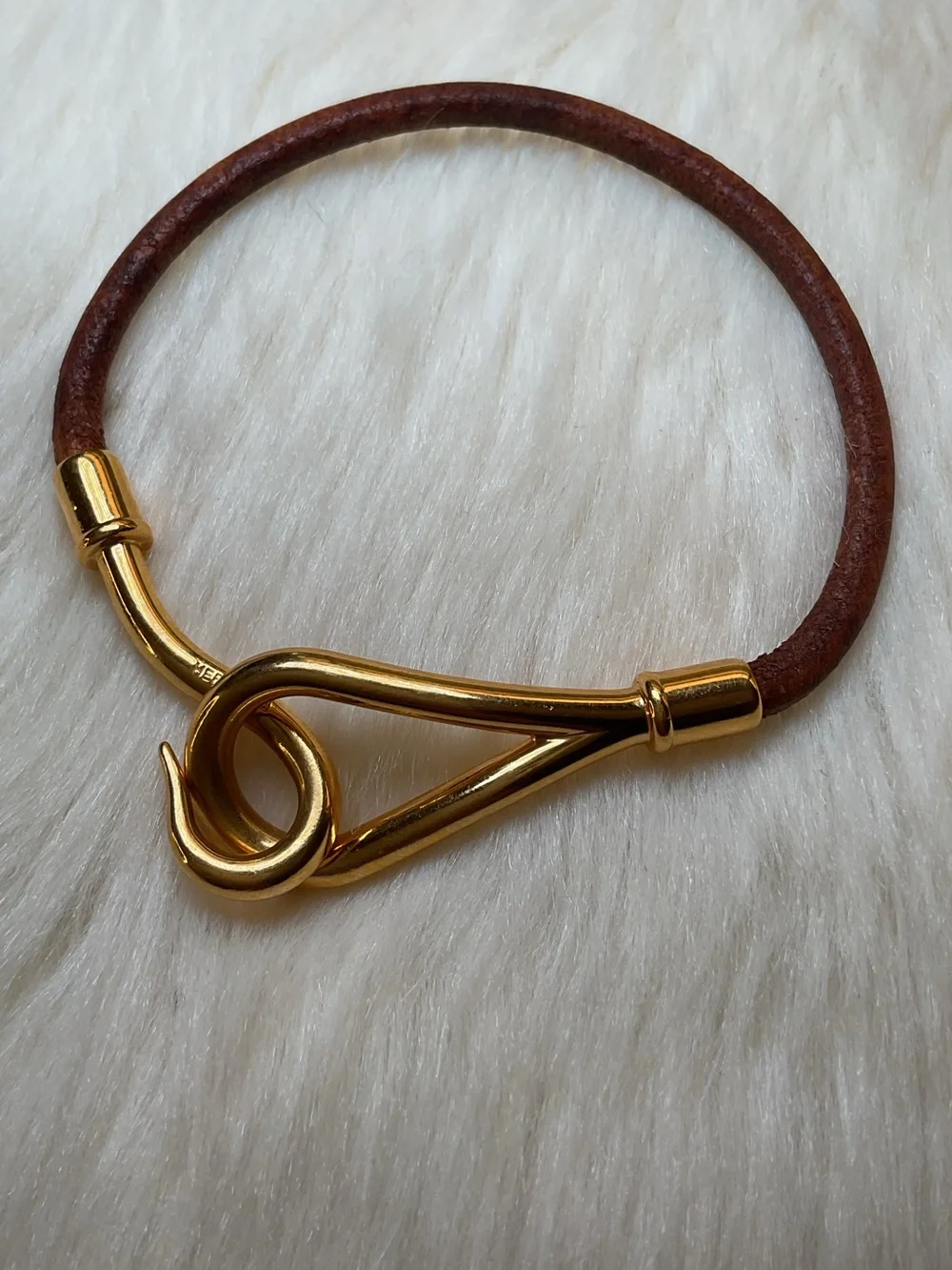 Hermes elegant brown