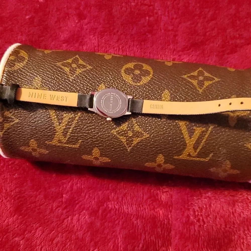 Nine West new without