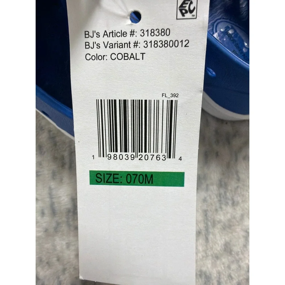 Berkley Jensen lightweight breathable