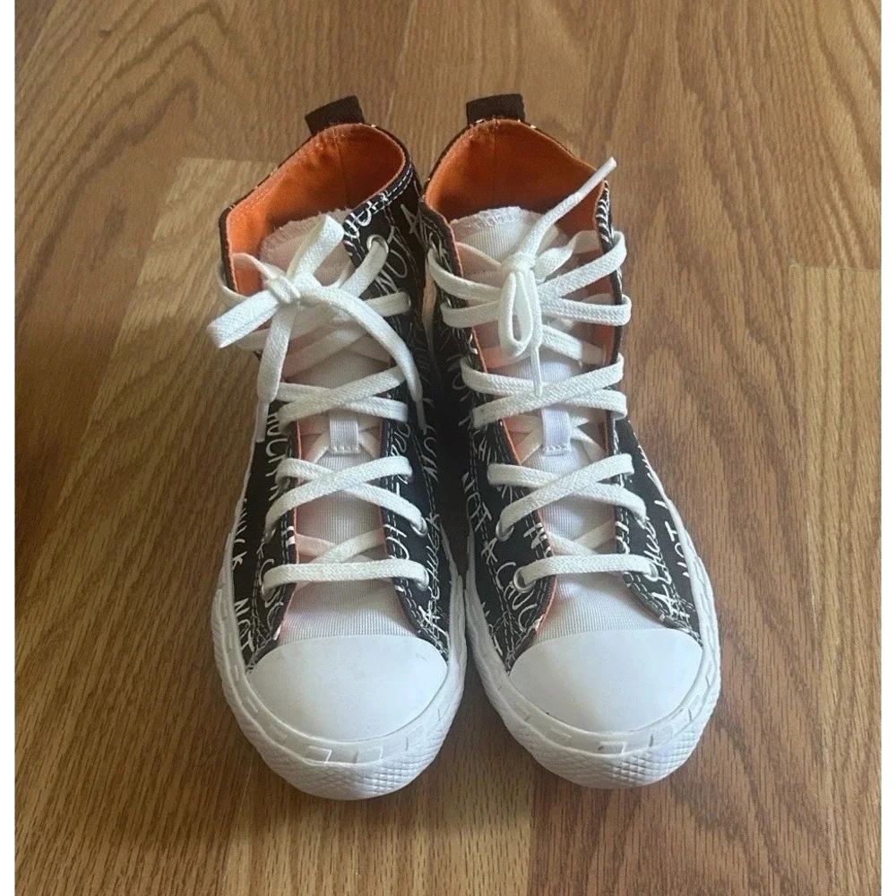 Converse not chuck