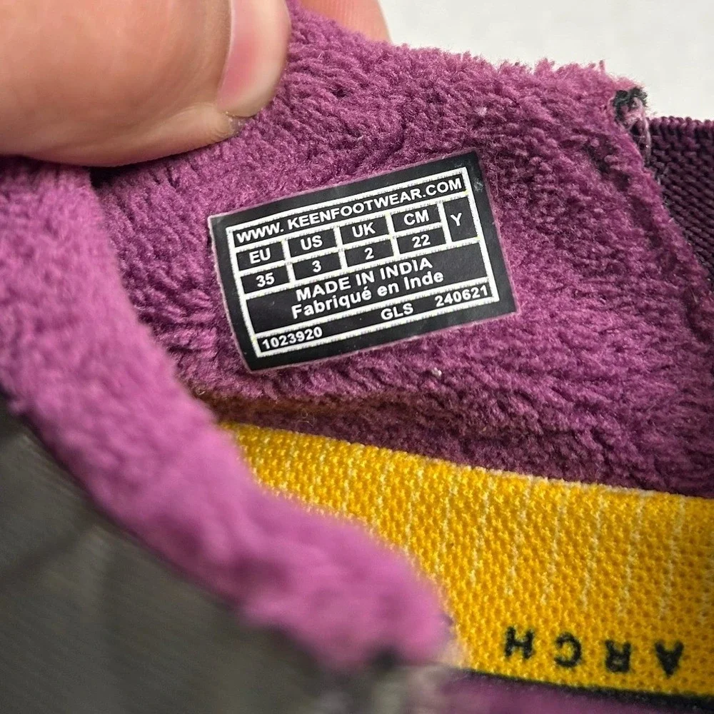 Keen gorpcore outdoor