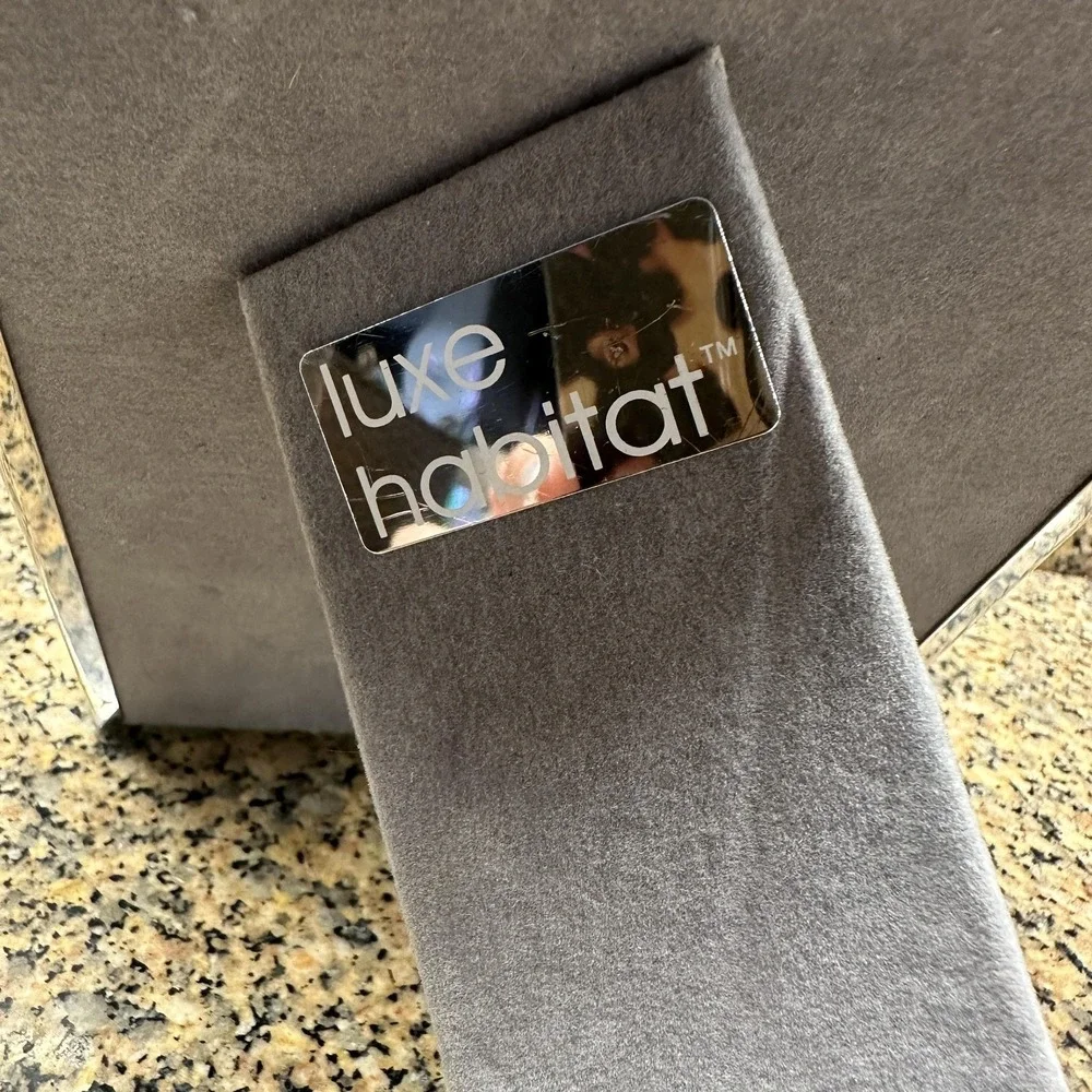 luxe habitat item silver