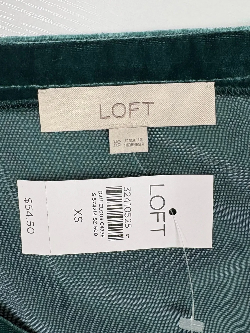 NWT Ann Taylor LOFT Velvet Puff Sleeve Sweetheart Pullover Blouse Emerald XS