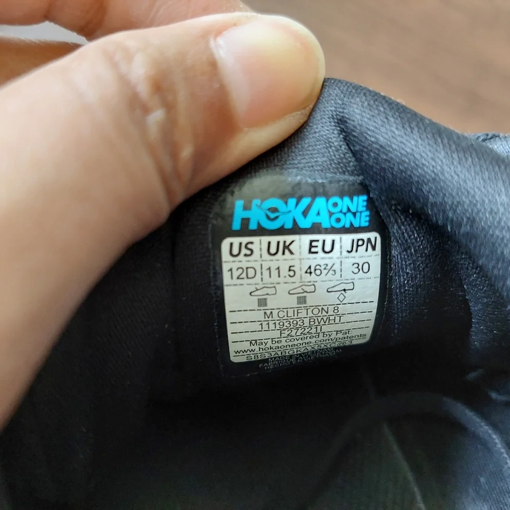 Hoka clifton black