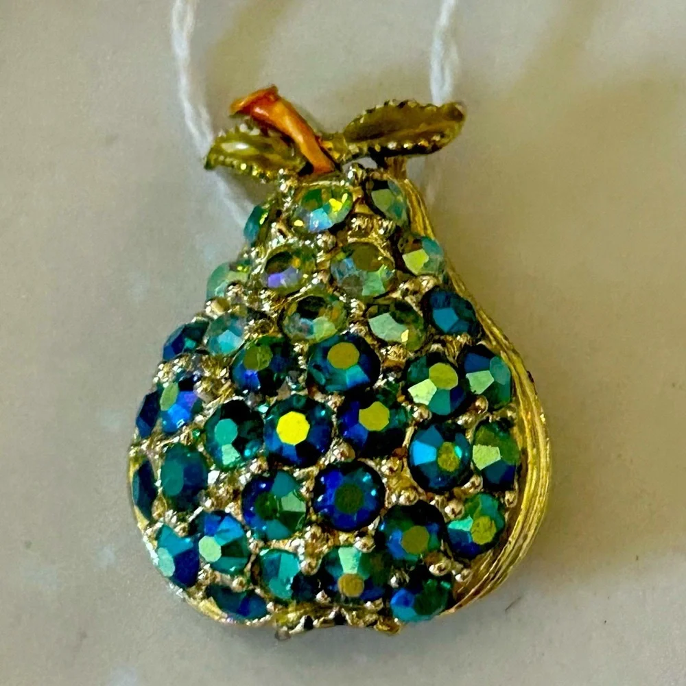 N/A beautiful pear