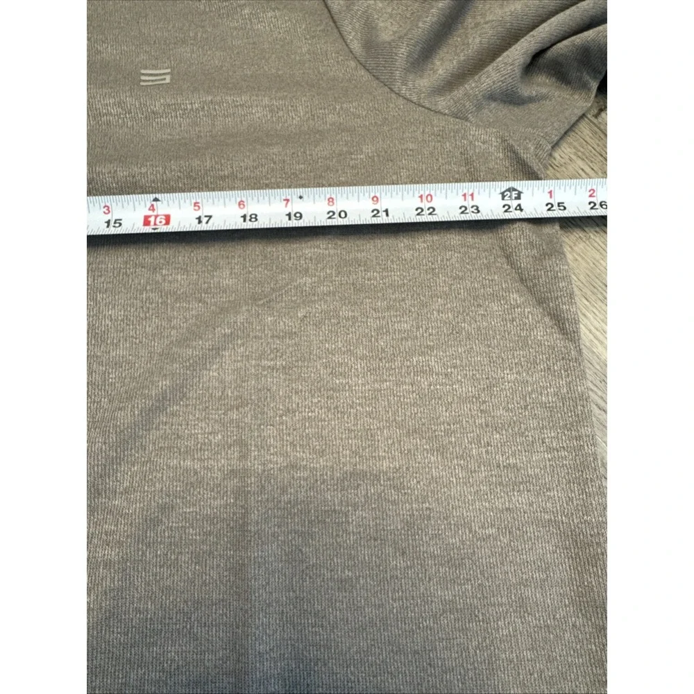 Three Sixty Six lightweight collared while