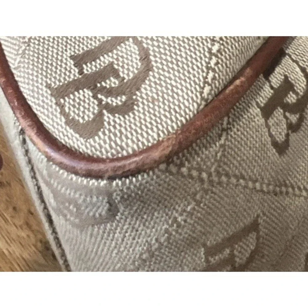 Dooney & Bourke dooney bourke