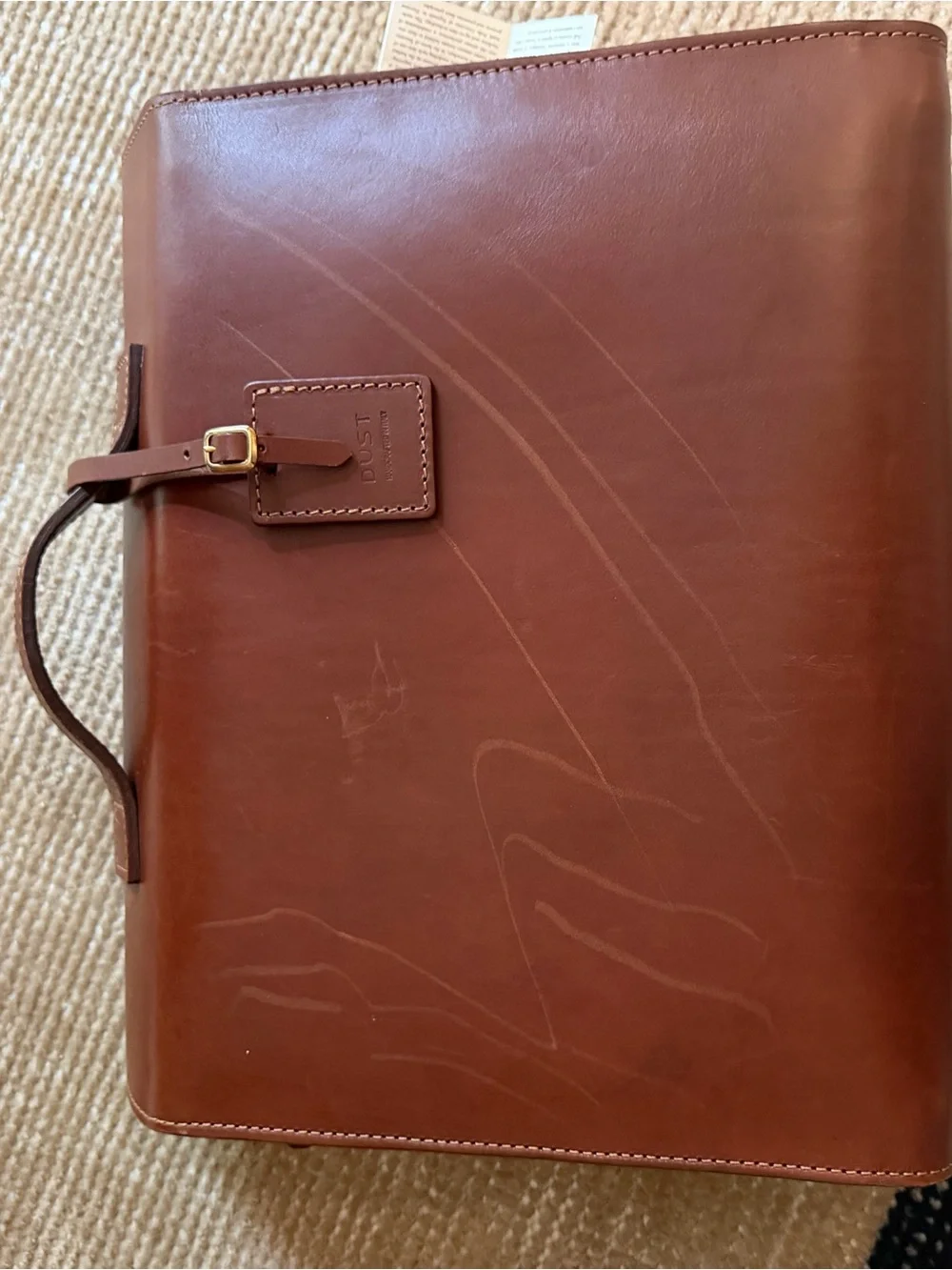 The Dust Company chestnut brown