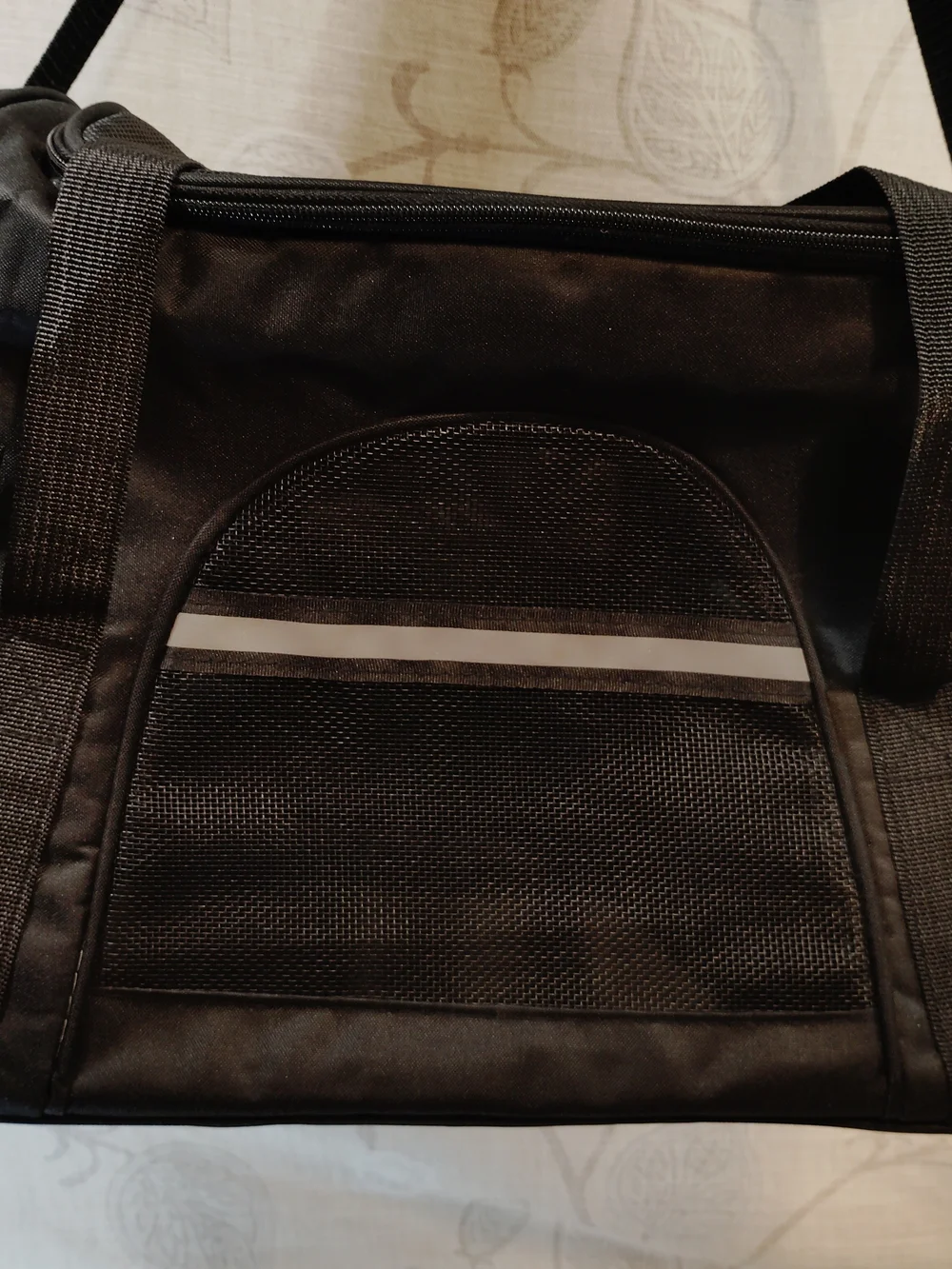 The Unbranded Brand durable black
