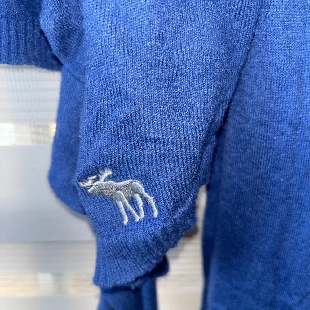 Abercrombie & Fitch classic blue