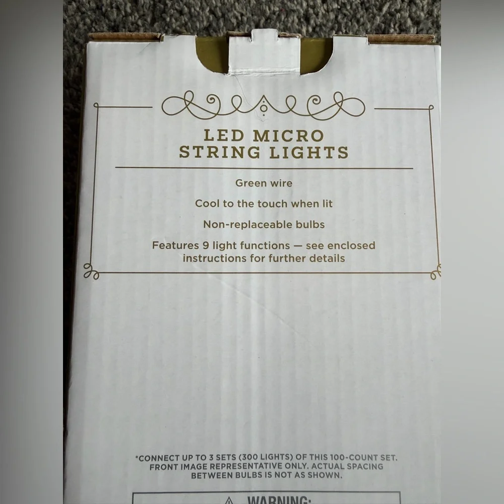 Wondershop lit bulbs when