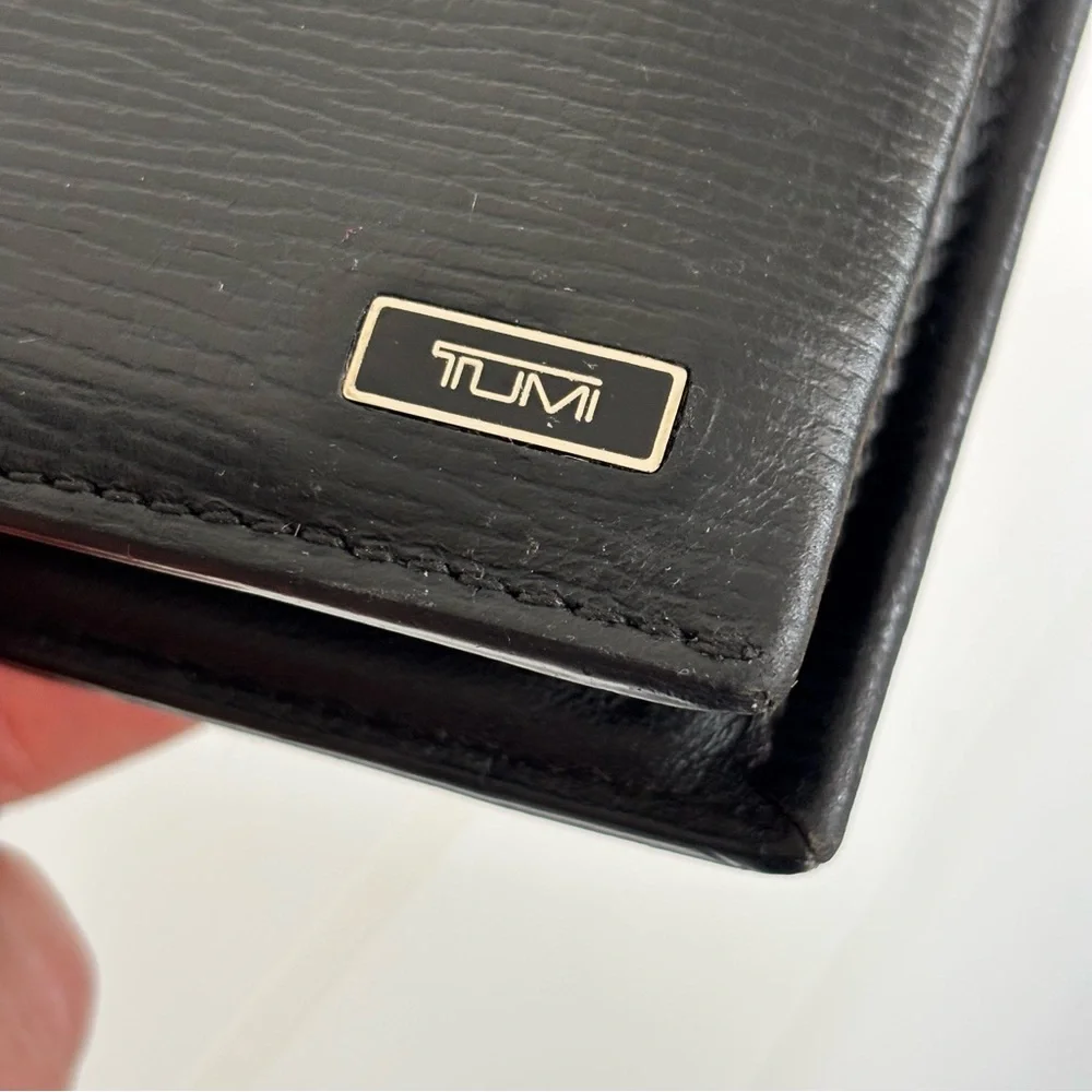 Tumi double billfold