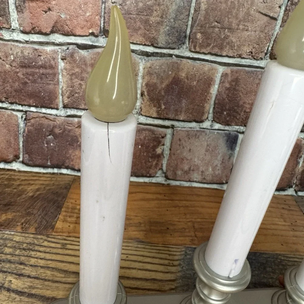 Carlon light candle