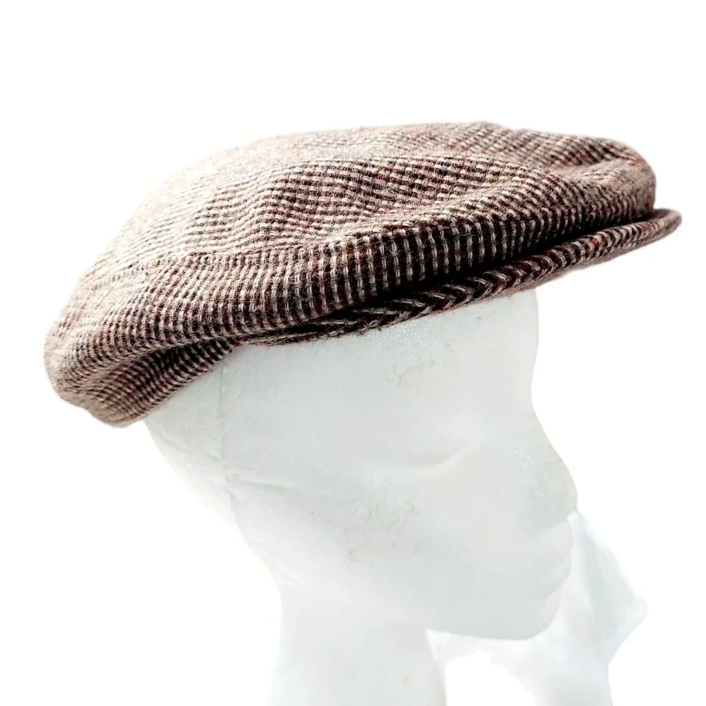 Vintage duckbill newsboy